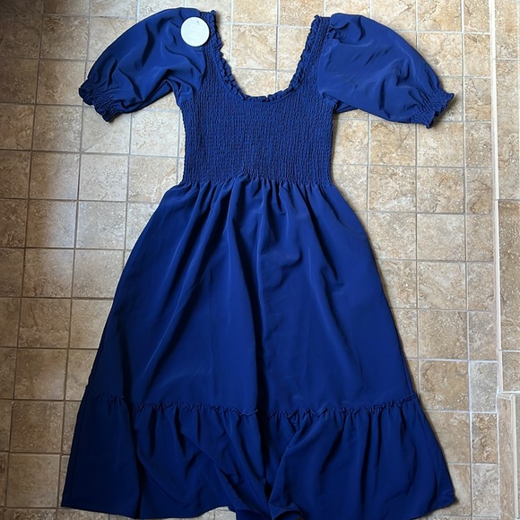 Hill House The Louisa Nap Dress Navy Crepe Blue Smocked Midi Dress NWT Pockets - Picture 2 of 16